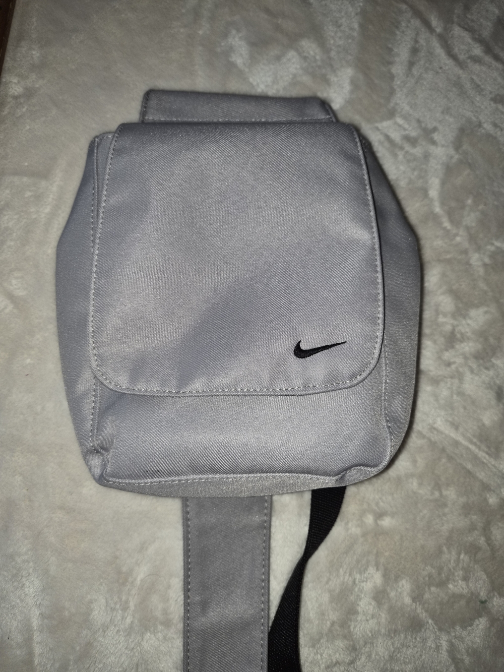 Vintage Nike Gray Crossbody Shoulder Bag Mini Messenger Embroidered Swoosh